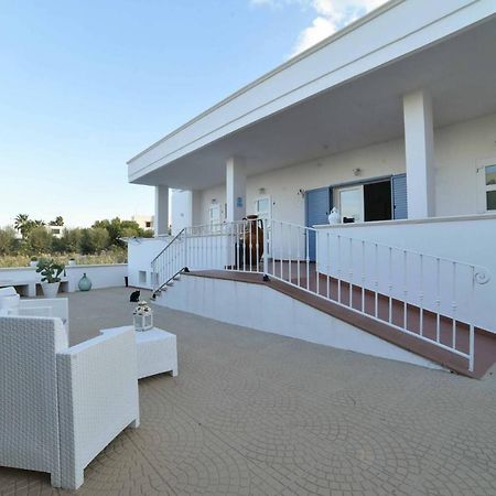La Caletta Bed And Breakfast Torre Santa Sabina Εξωτερικό φωτογραφία