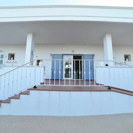 La Caletta Bed And Breakfast Torre Santa Sabina Εξωτερικό φωτογραφία