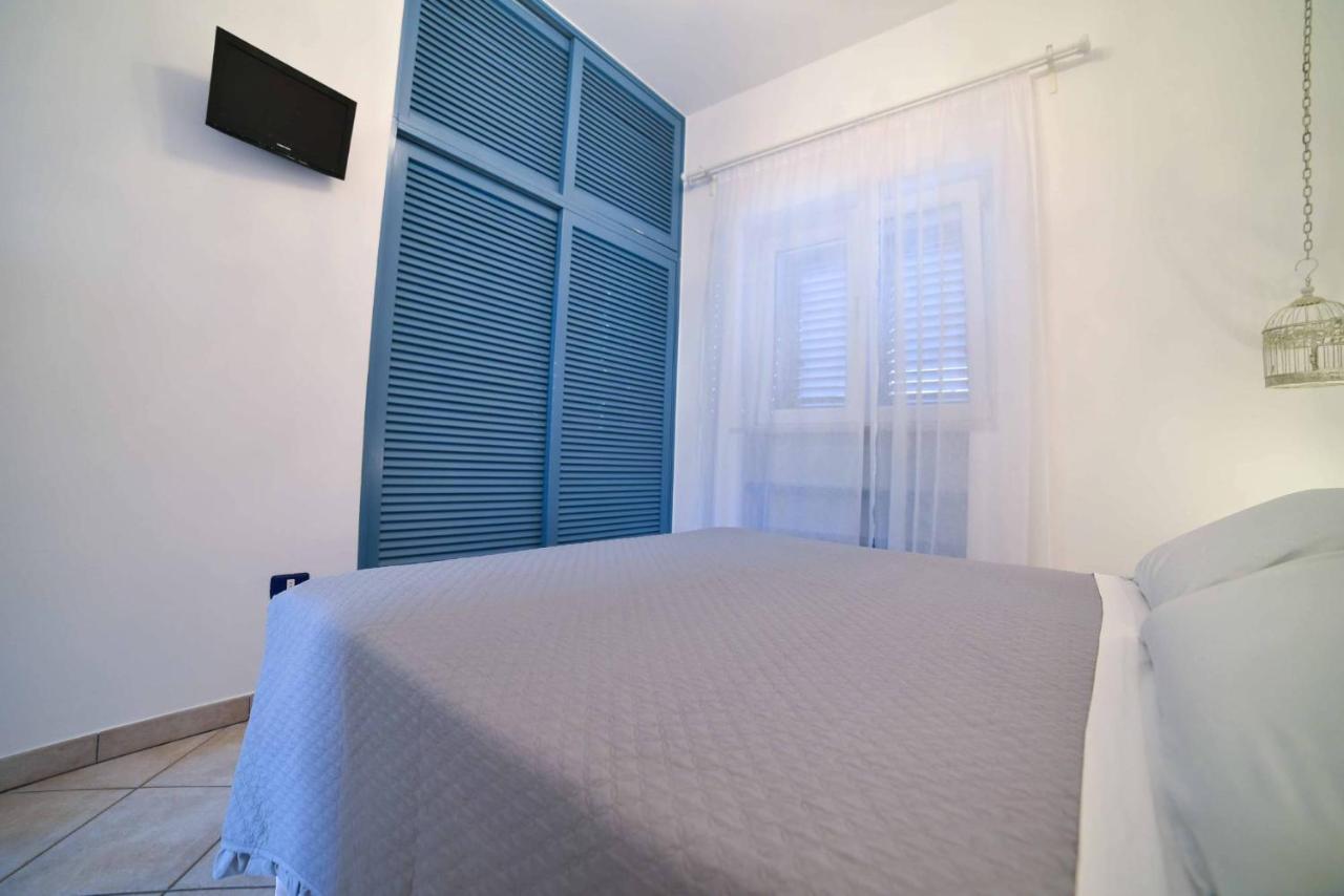 La Caletta Bed And Breakfast Torre Santa Sabina Εξωτερικό φωτογραφία