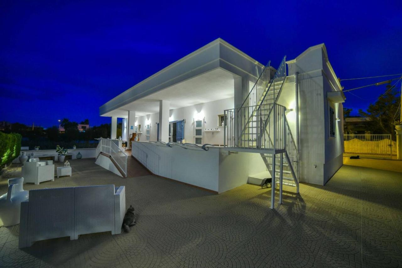 La Caletta Bed And Breakfast Torre Santa Sabina Εξωτερικό φωτογραφία