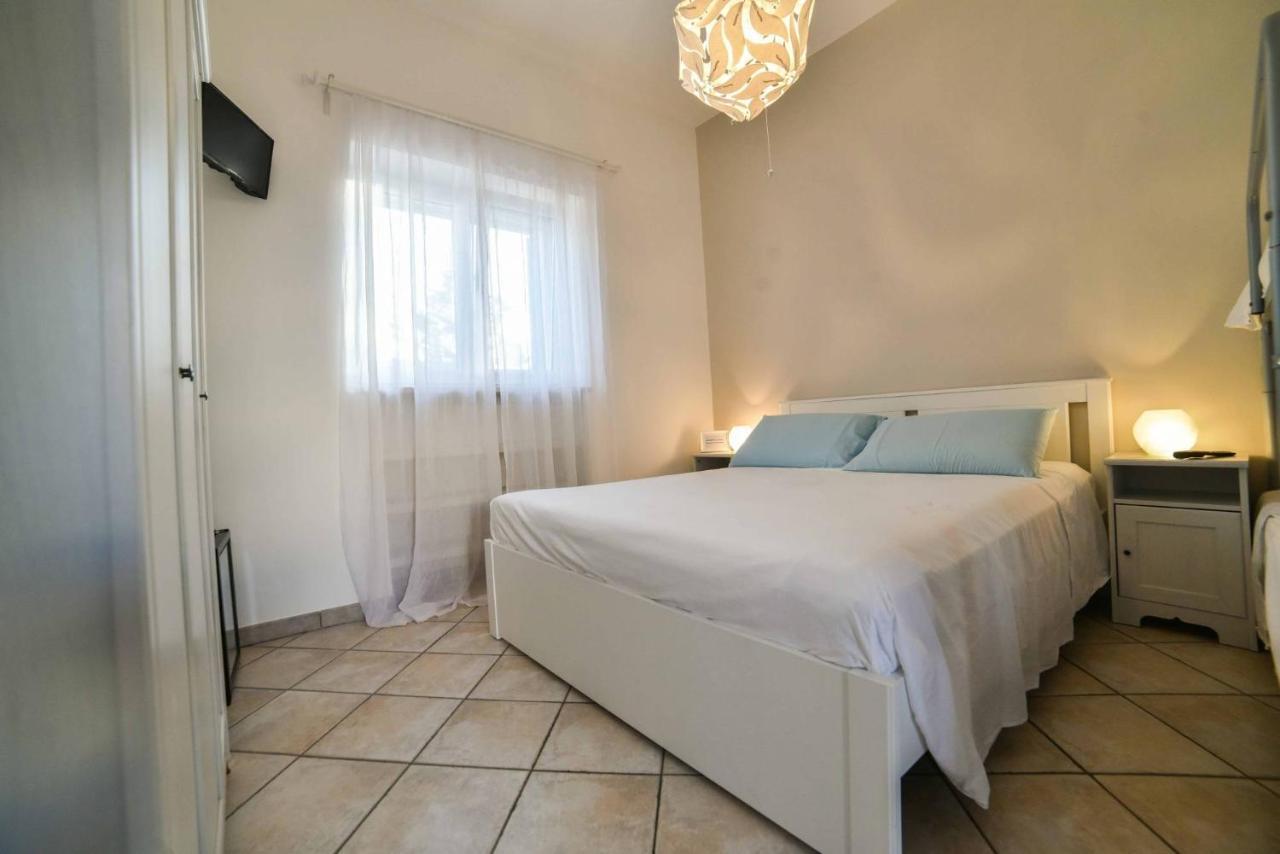 La Caletta Bed And Breakfast Torre Santa Sabina Εξωτερικό φωτογραφία