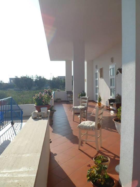 La Caletta Bed And Breakfast Torre Santa Sabina Εξωτερικό φωτογραφία